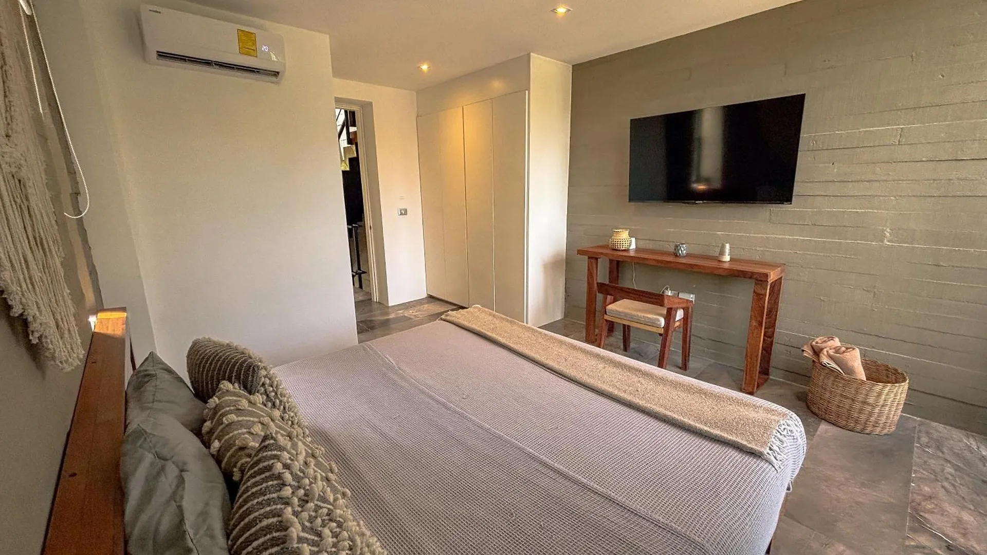 Appartement Lujoso Penthouse Remodelado De Tres Pisos En Madara Tulum 0*,  Mexique