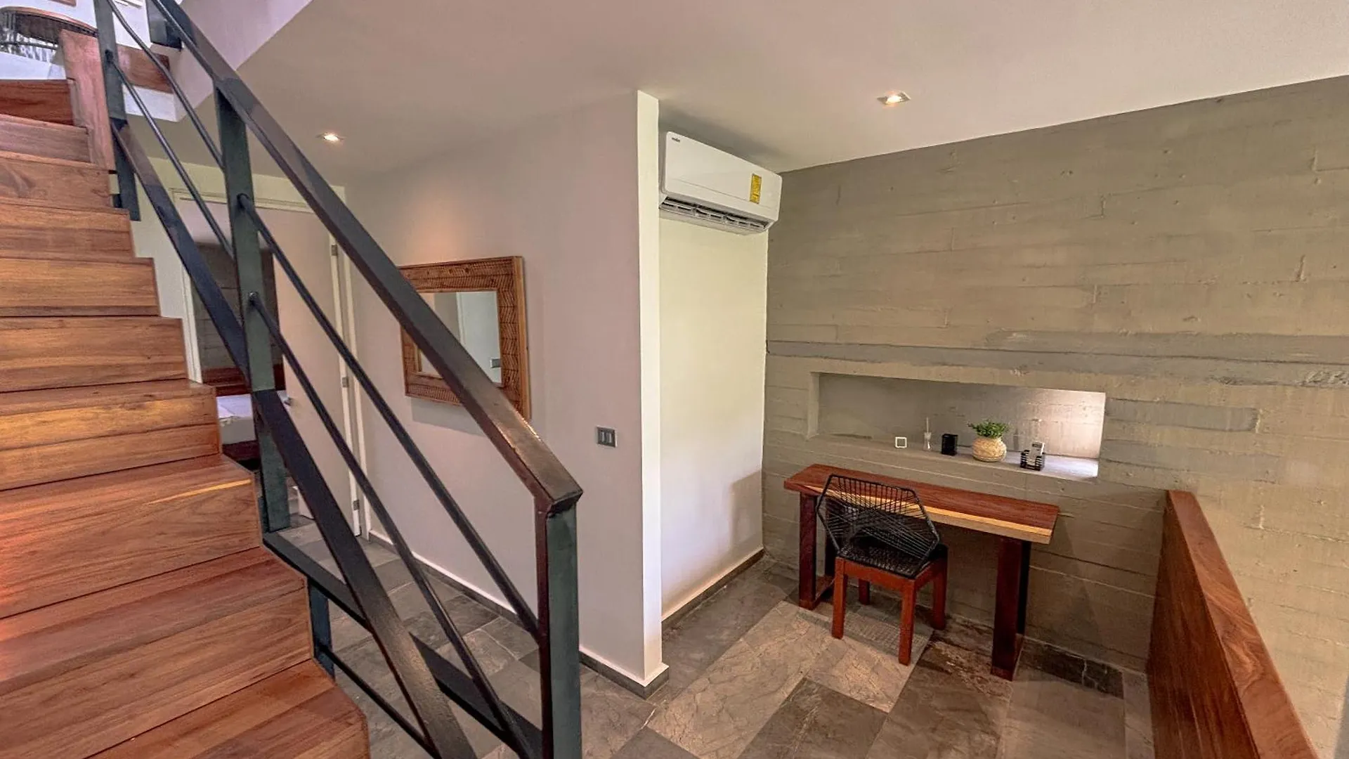 Apartament Lujoso Penthouse Remodelado De Tres Pisos En Madara Tulum Meksyk